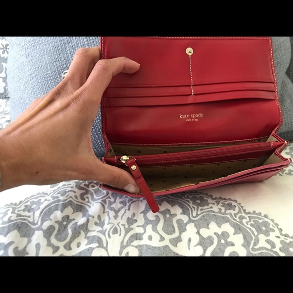 Kate Spade Wallet - Picture 5 of 5